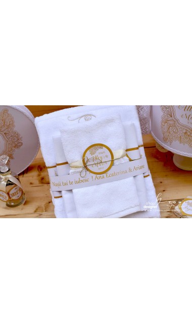 Trusou botez alb cu gold elegant si special cu broderie customizata Boho 6